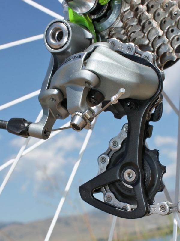 The pulley cage remains a durable forged alloy unit.