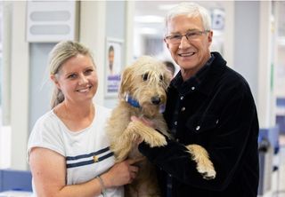 Paul O'Grady takes Marty on to the set of Holby City and meets Martys new owner Laura Ingall