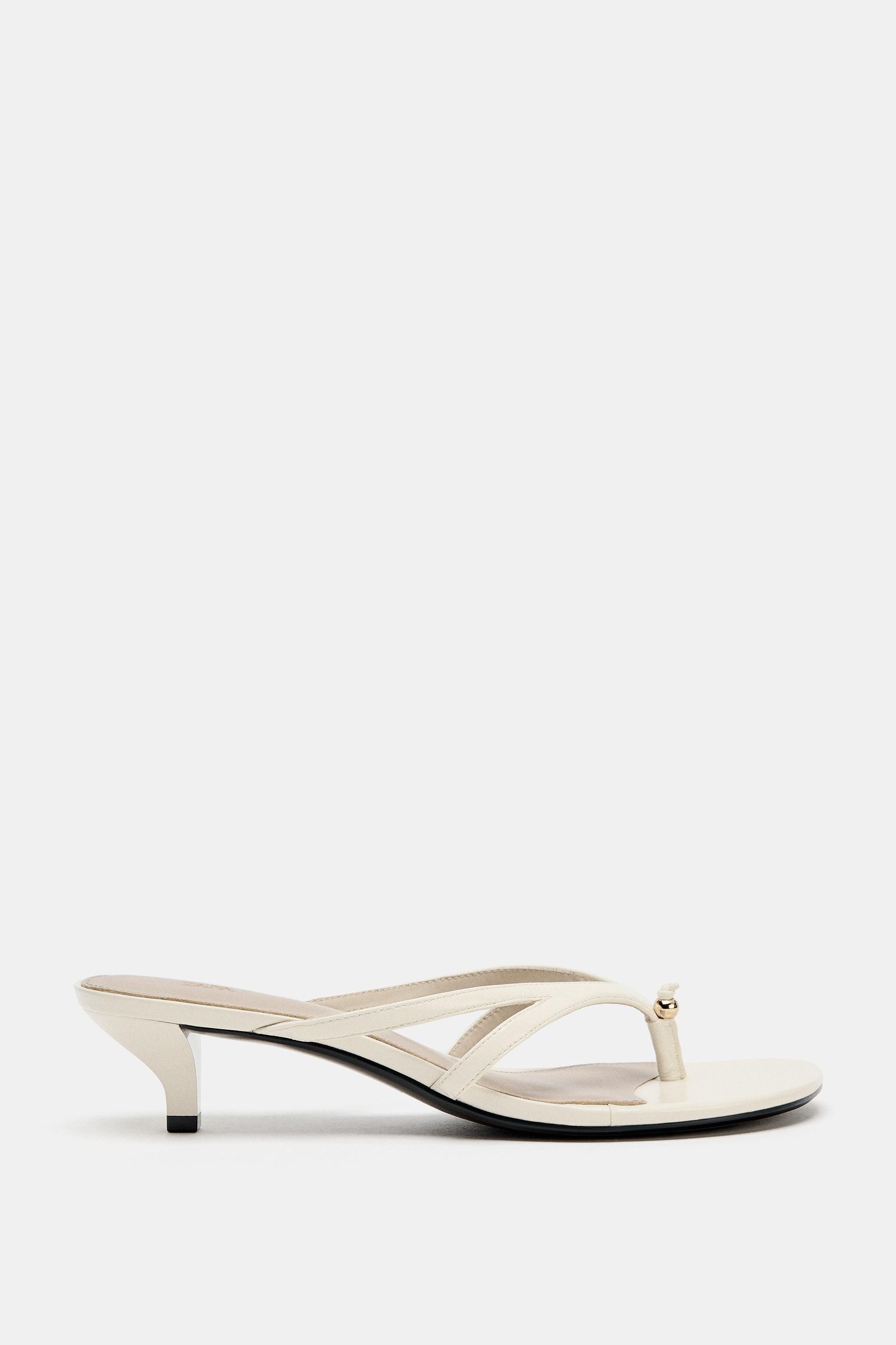 Leather Sandals With Detail