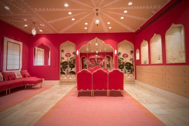 Jaipur, the Gem Palace