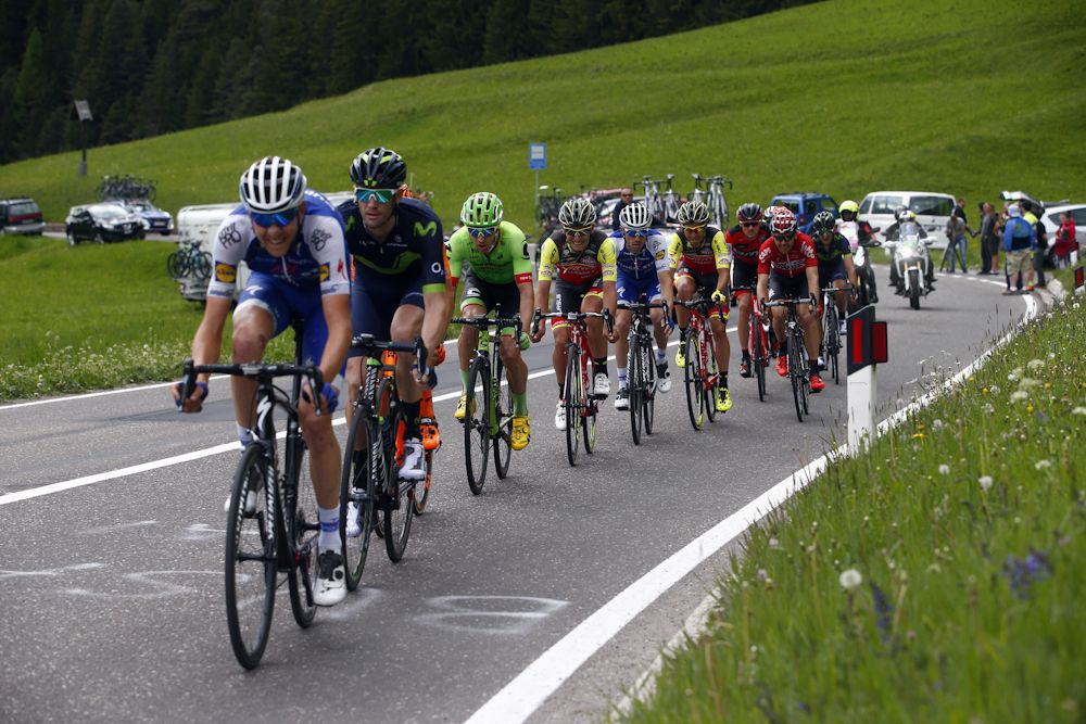 The breakaway in action during stage 17 at the Giro