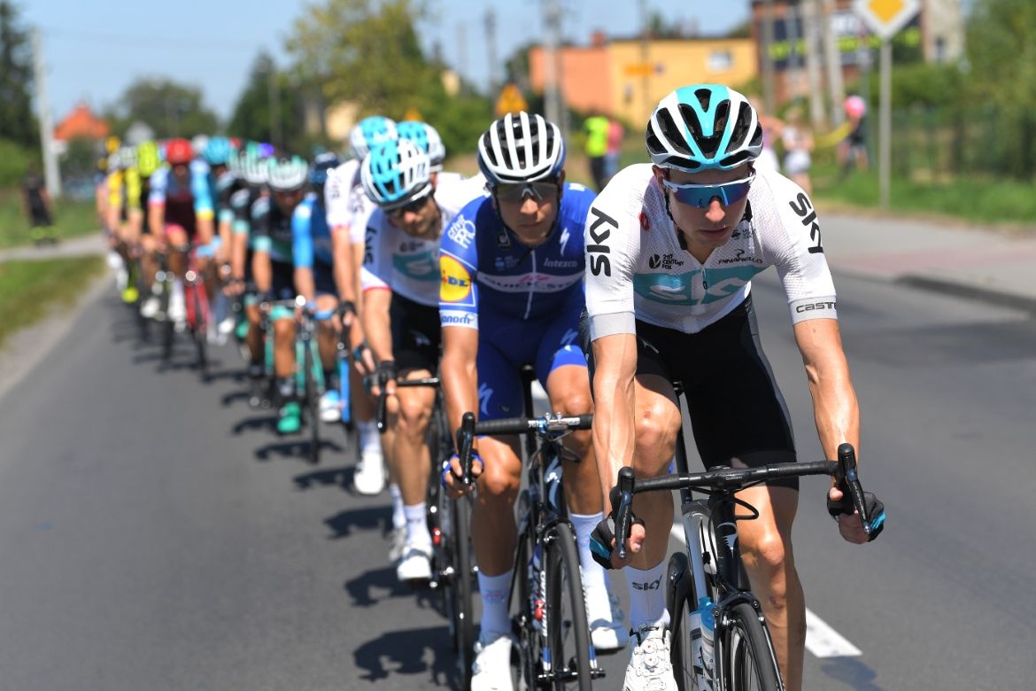 Lukasz Wisniowski sets the pace