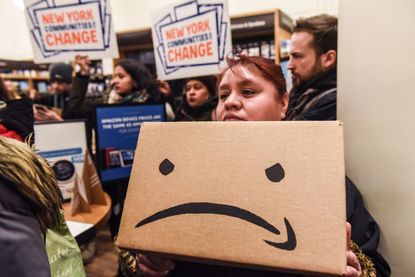 New Yorkers protest Amazon HQ2.