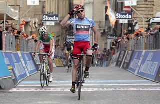 Stage 6 - Evans mashes to stage win in Macerata