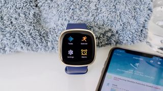 Fitbit Versa 3