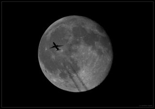 airplane full moon