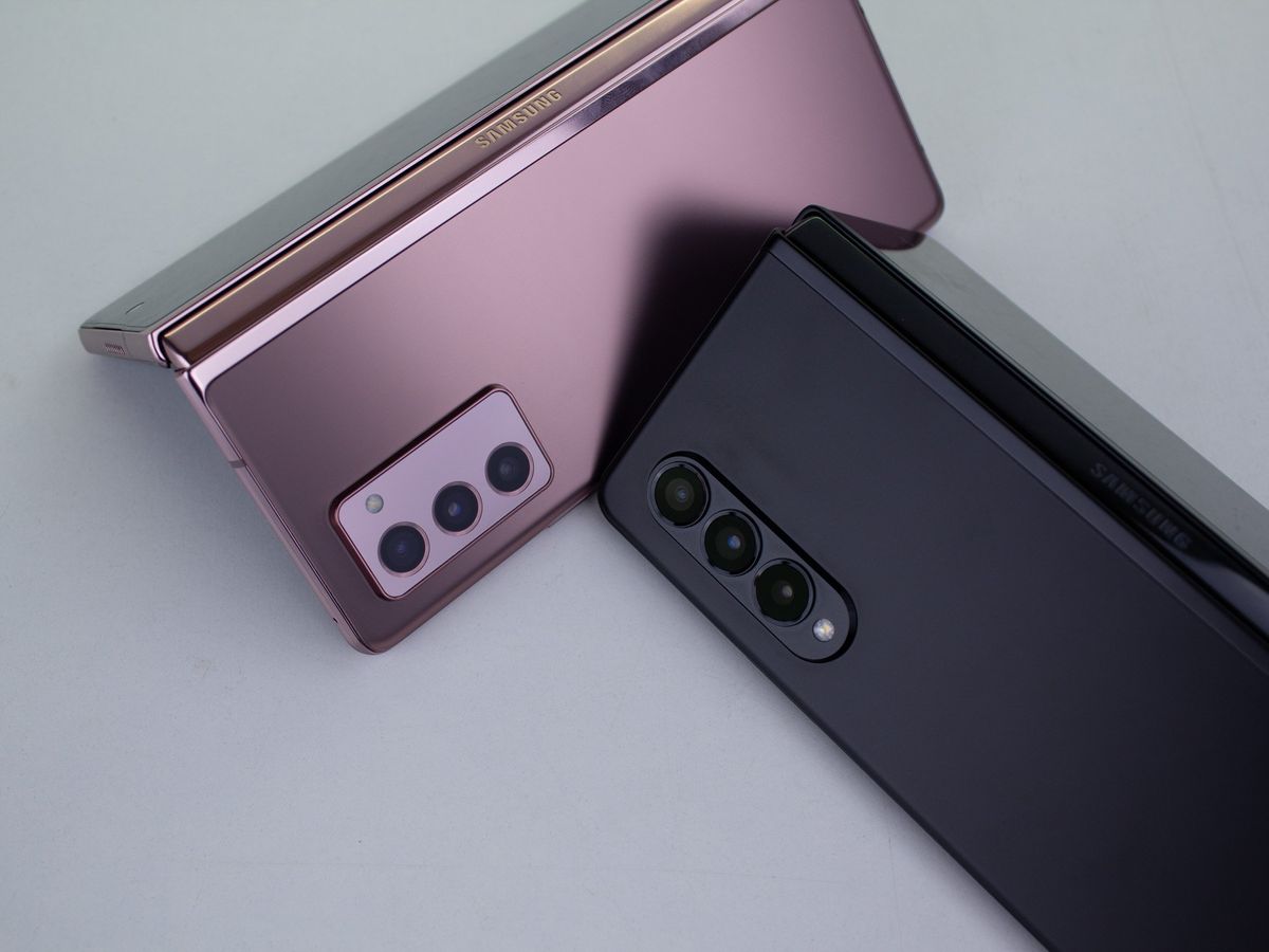 Samsung Galaxy Z Fold 2 Vs 3 Camera Modules