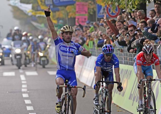 Paolo Bettini (QuickStep) wins Lombardi in a sprint