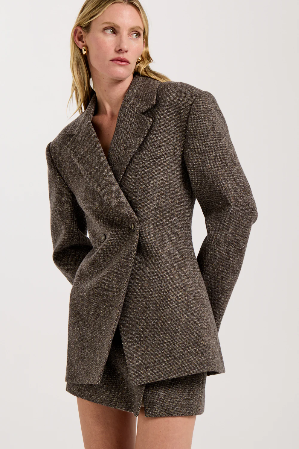 An image of the Henne Bowie Blazer.