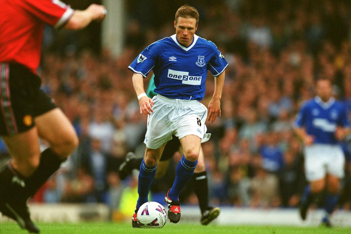 Nick Barmby playing for Everton against Manchester United in 1999