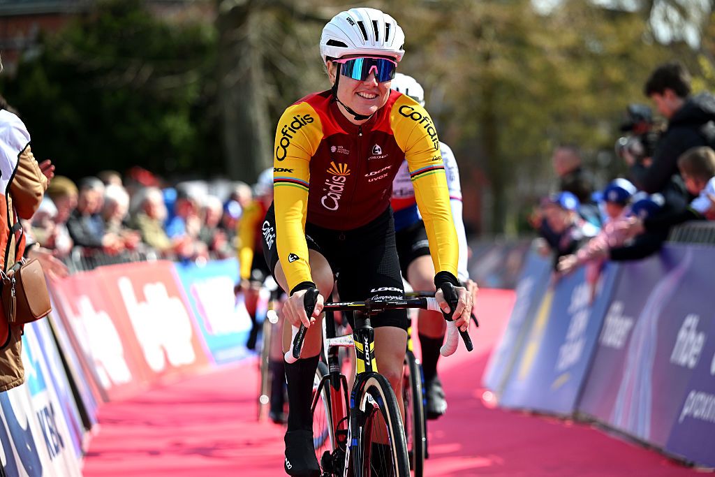 Région Pays de la Loire Tour-Féminin: Amalie Dideriksen ends three-year drought on wins with bunch sprint victory