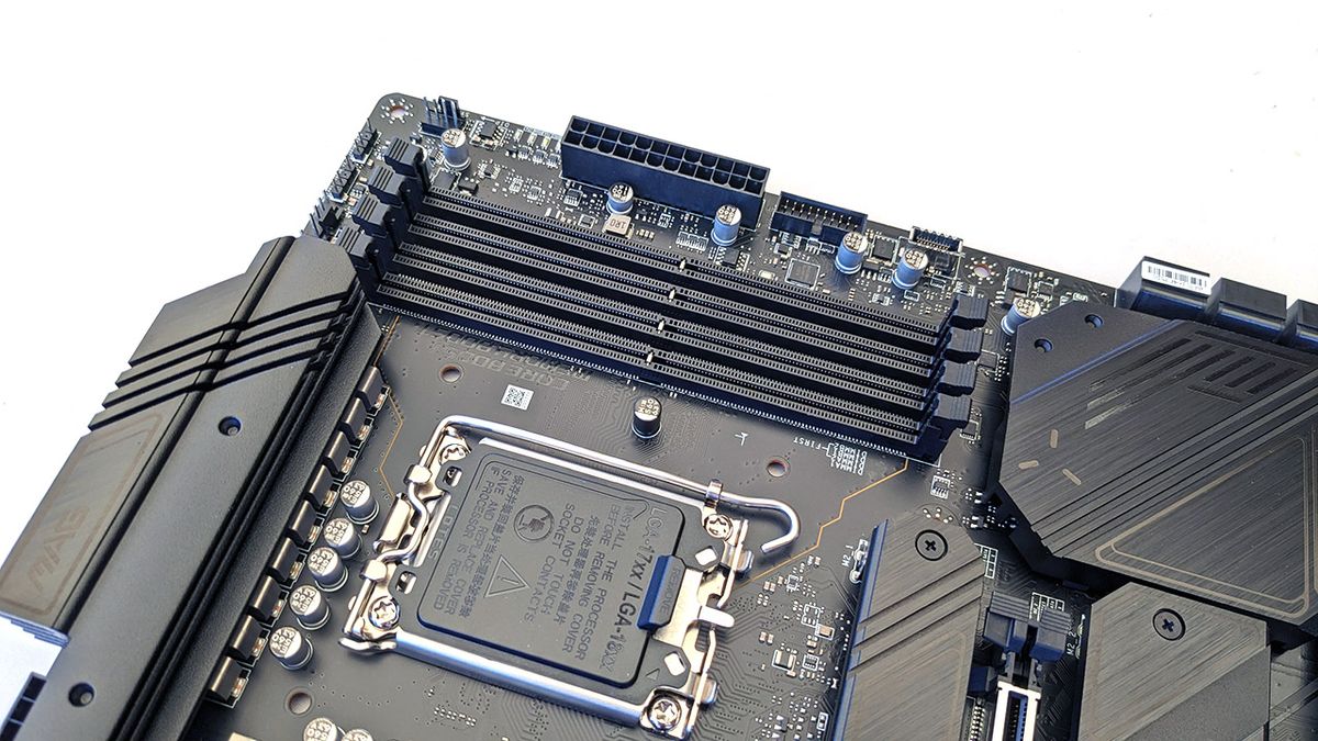 MSI MAG Z790 Tomahawk WIFI memory slots