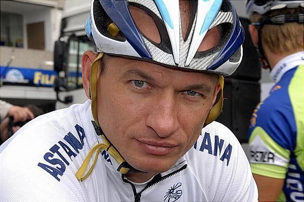 Maxim Iglinsky (Astana) ready for the start.