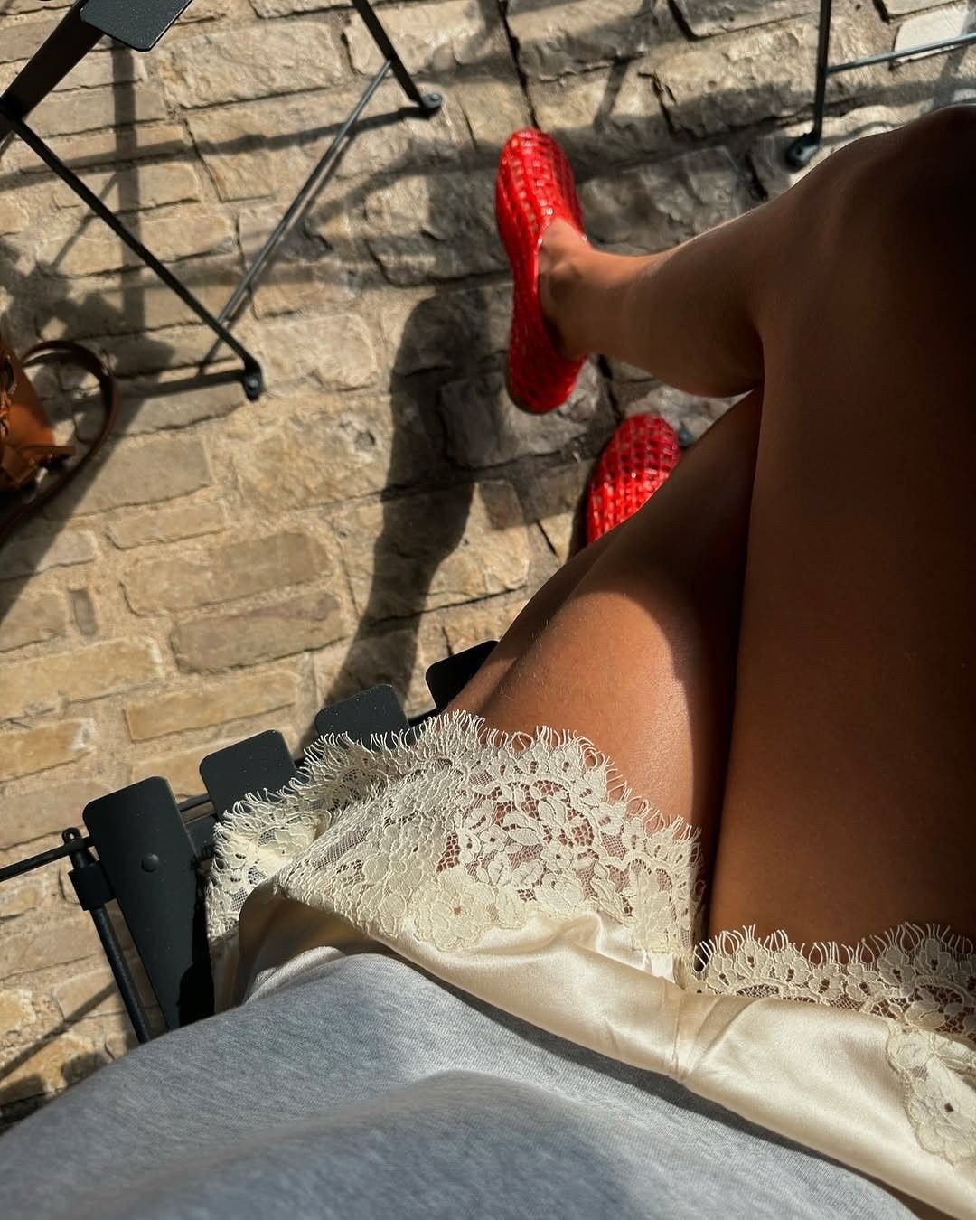 Dôen lace shorts outfits