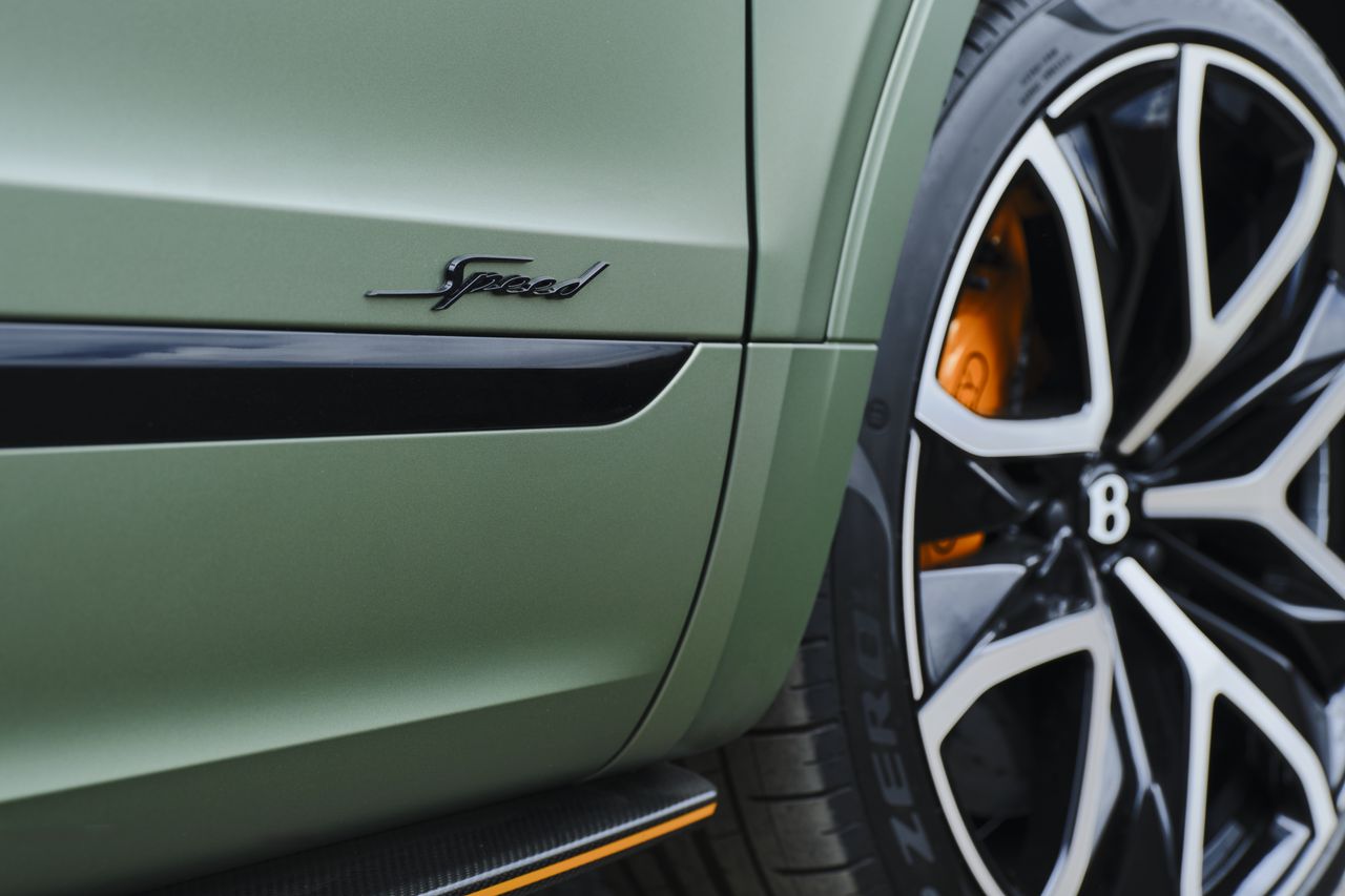 Detail of the Bentley Bentayga, in Alpine satin green, in Yellowstone National Park