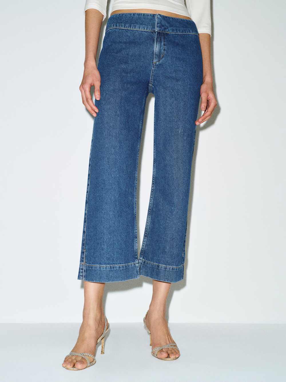 Kat Low Rise Straight Cropped Jeans