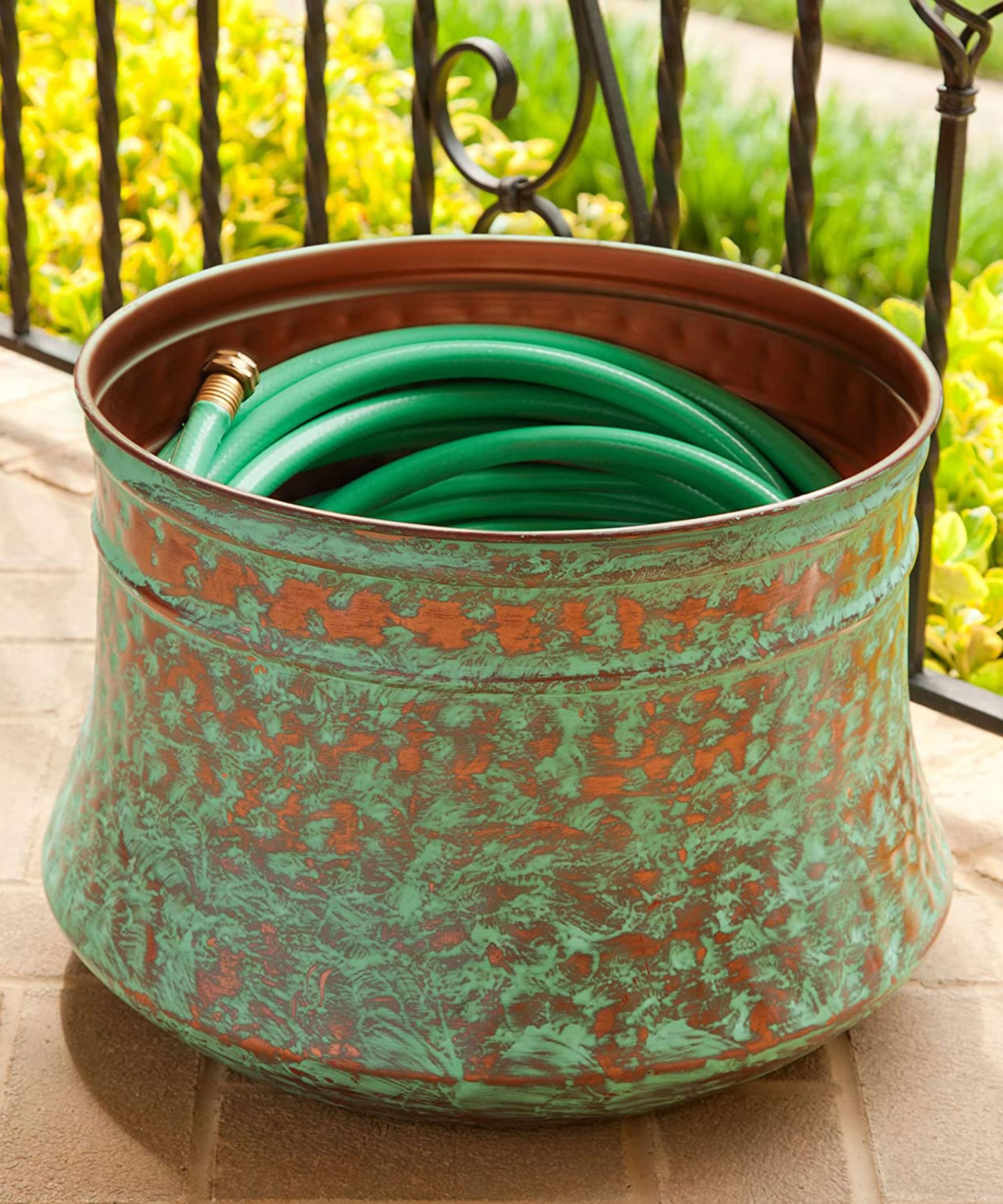 Garden hose storage ideas 7 clever solutions Gardeningetc
