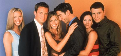 Friends, Jennifer Aniston and David Schwimmer, Promotional portait of the cast of the television series, 'Friends,' circa 1996. L-R: Lisa Kudrow, Matthew Perry, Jennifer Aniston, David Schwimmer, Courteney Cox, and Matt LeBlanc