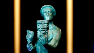 A SAG statue at the 28th Screen Actors Guild Awards 