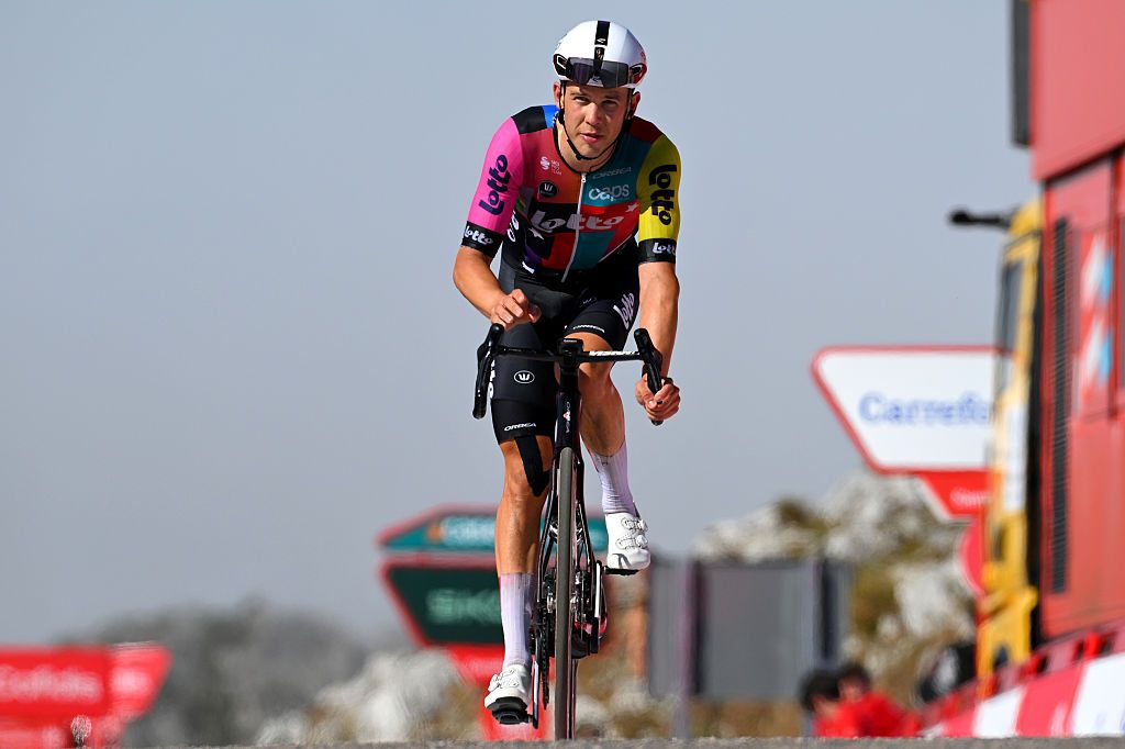 Jannik Steimle and Jonas Gregaard add names to retirement class of 2025 after 11-year pro careers with 'chaos, stress, joy, and heartbreaks'