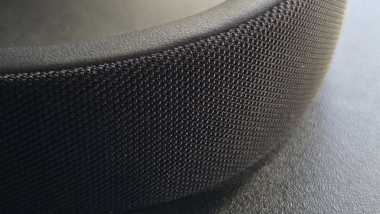 Bowers &amp; Wilkins Px7 S3 review on a long-haul flight