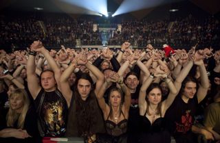 Raise your fist and yell, Manowar style