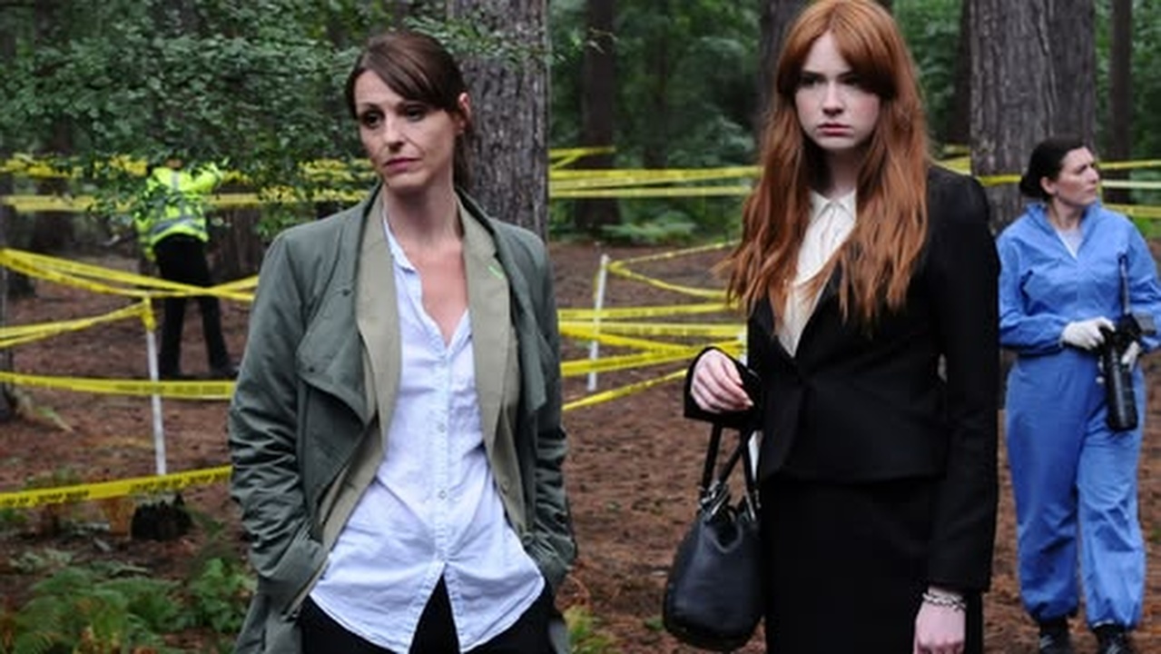 Suranne Jones and Karen Gillian in A Touch of Cloth