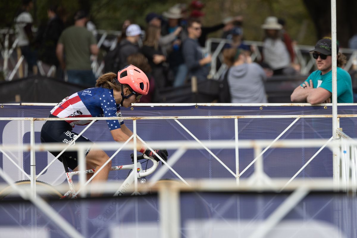 Current US champion Clara Honsinger (EF Education-TIBCO-SVB) spent most of the race dangling 20-30 seconds off the back of the lead group. She finished 7th overall.