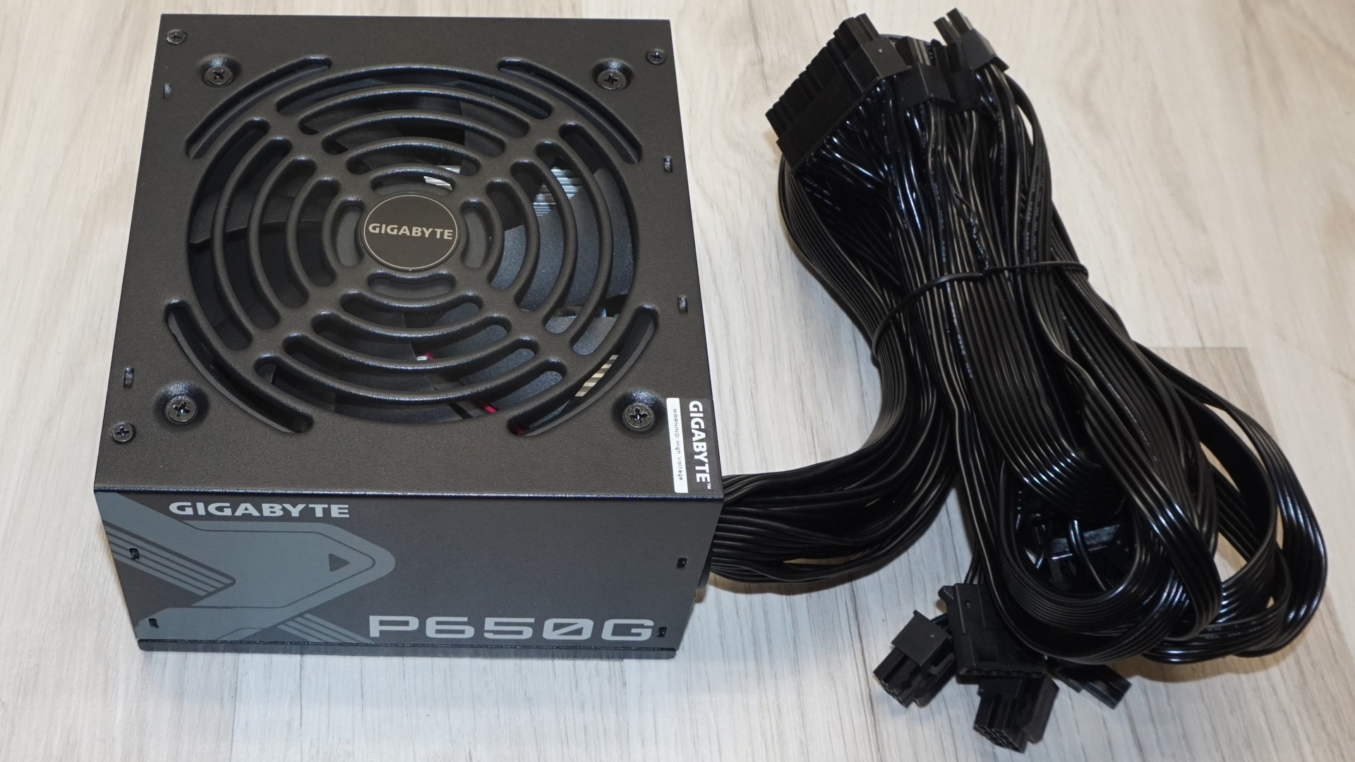 Gigabyte P650G 650W PSU