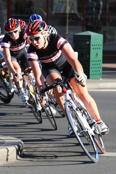 Josephine Tomic (Honda) was caught up in a crash. The subsequent repairs took more than the '1 lap out' allowance; so she was withdrawn from the race.