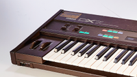 DX7
