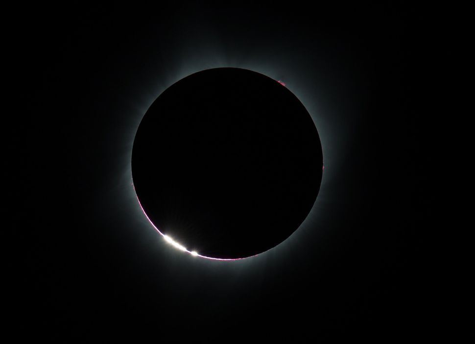 NASA's Best Photos of the Total Solar Eclipse of 2017 | Space