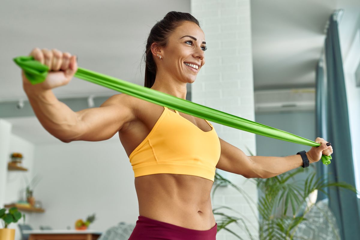 Forget weights — this 8-move workout builds upper body muscle and all ...