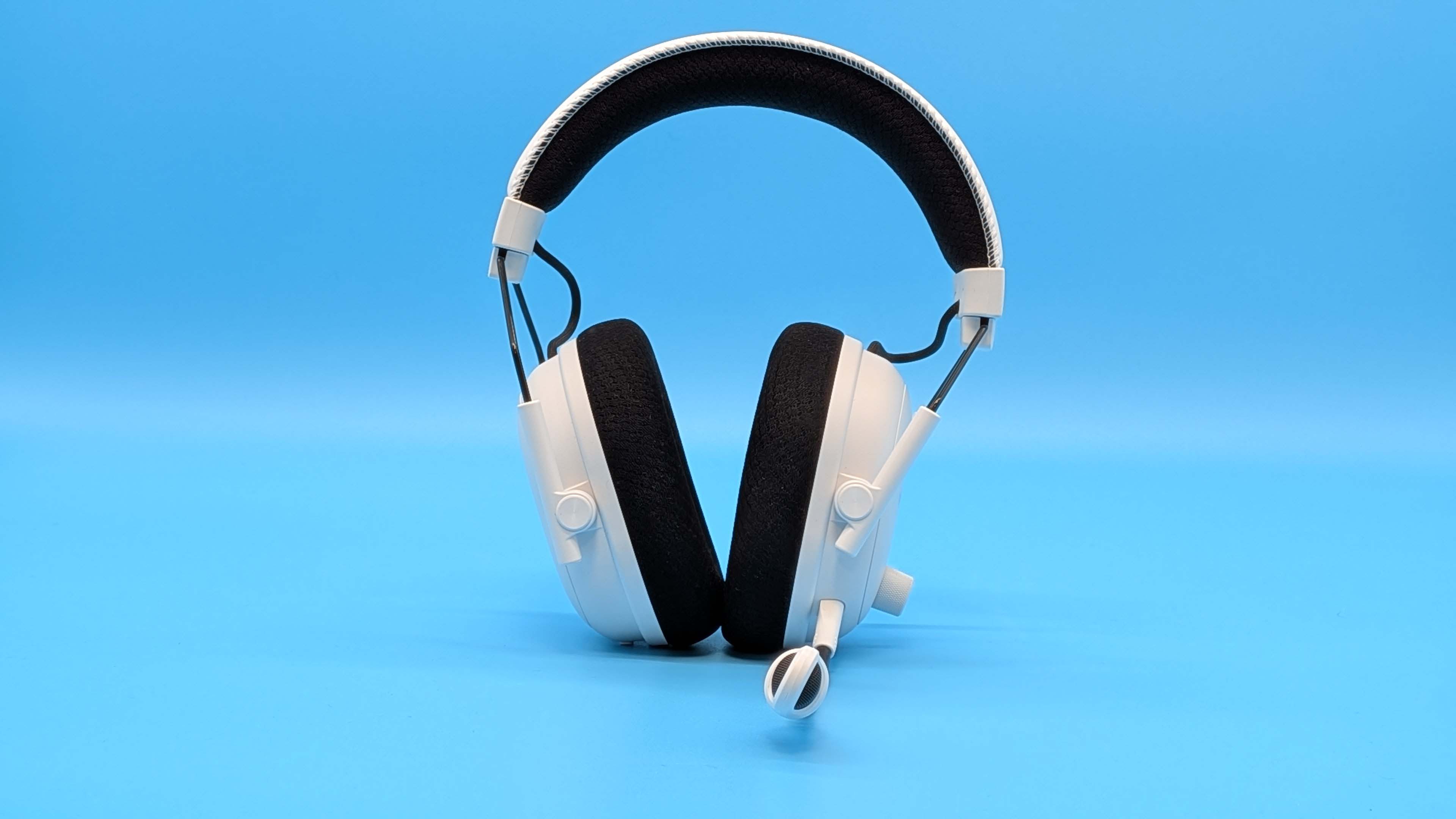 Razer BlackShark V3 Pro gaming headset