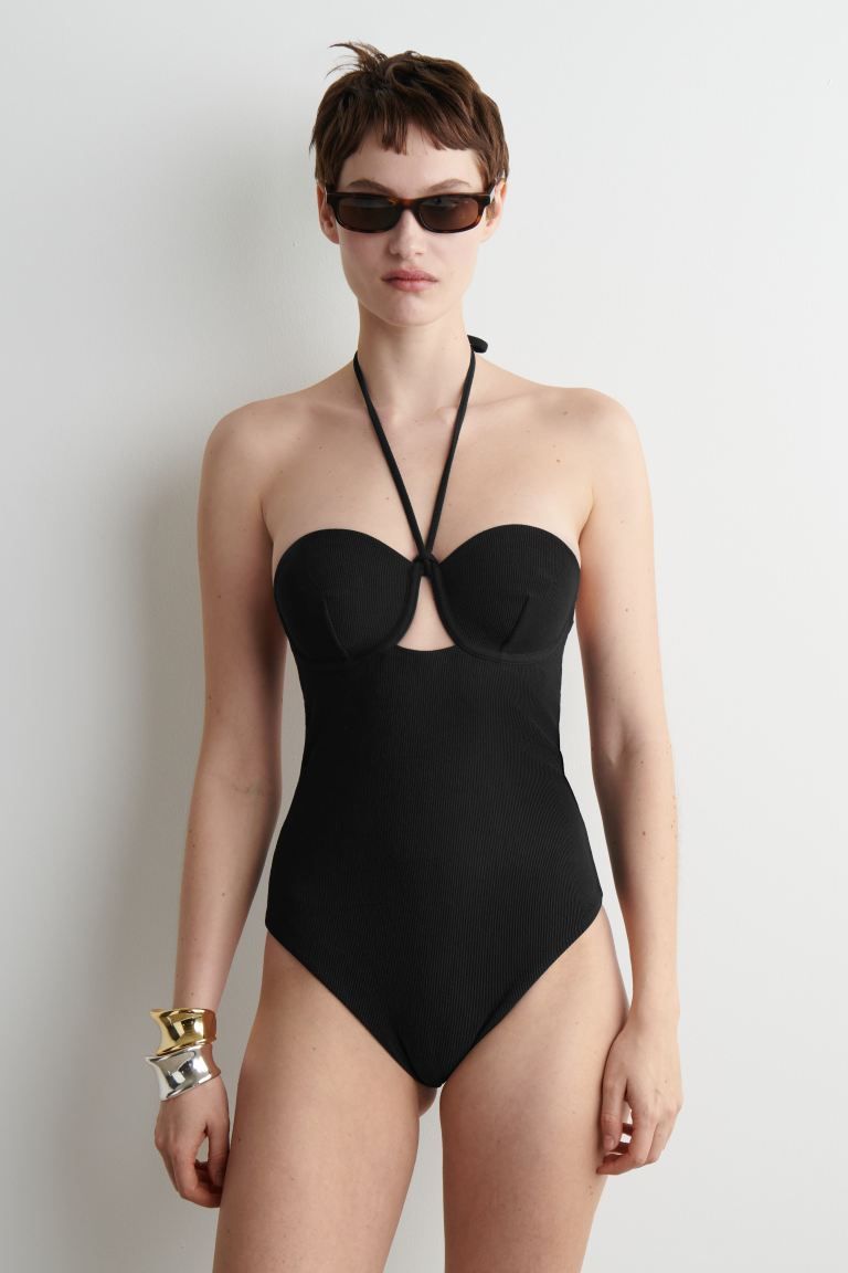 Ribbed Underwired Halterneck Swimsuit