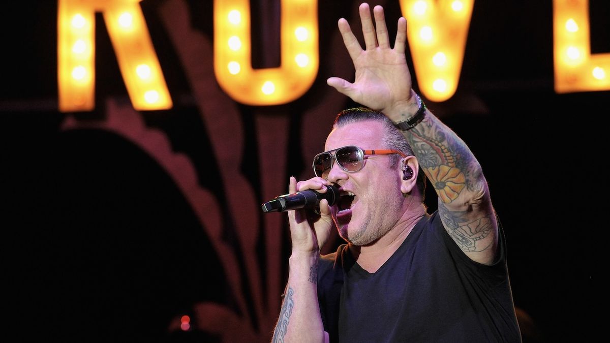 Smash Mouth frontman Steve Harwell