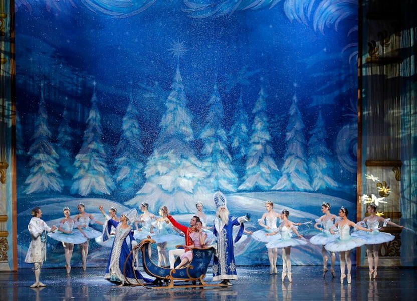 School considers canceling Nutcracker trip because it has a Christmas tree