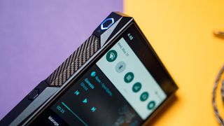 Fiio M23 design has jagged lines