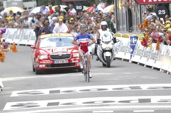 Thomas Voeckler (Bbox Bouygues Telecom) wins the stage to Luchon.