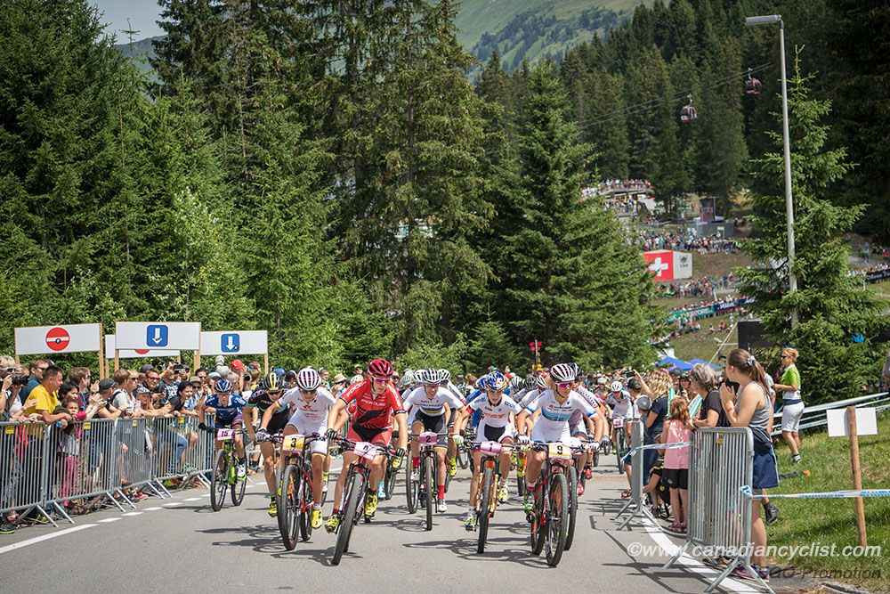 Start of the women's race