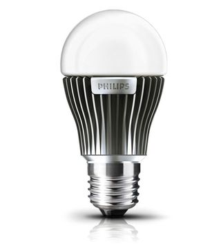 Philips LED Light Bulb Uses Less Than 7W