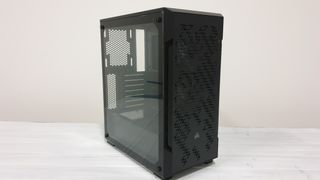 Corsair iCUE 220T RGB Airflow Tempered Glass Mid-Tower Smart Case (Credit: Tom's Hardware)