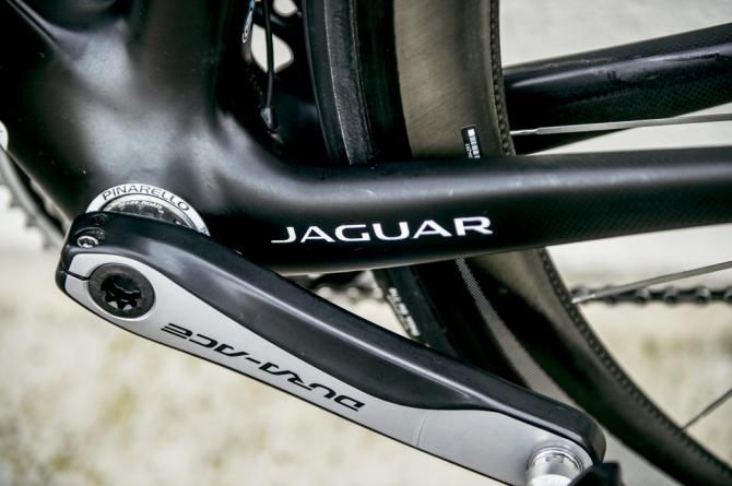 The Shimano Dura-Ace FC-9000 crankset
