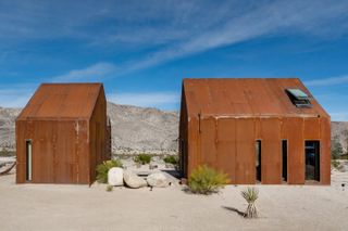 Go Off Grid - The Architect's Stargazing Cabin in Twentynine Palms, CA, Airbnb