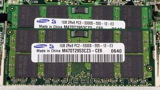 The Area-51 m5550i as tested included a pair Samsung branded 1 GB 667MHz DDR2 memory modules.