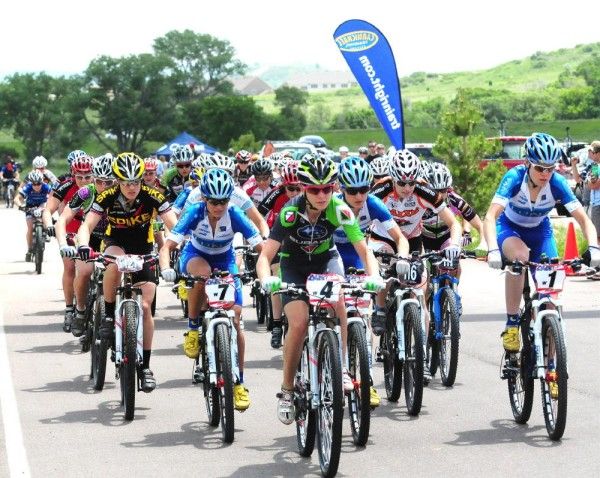 Heather Irmiger (Gary Fisher/Subaru) takes the start on the pavement