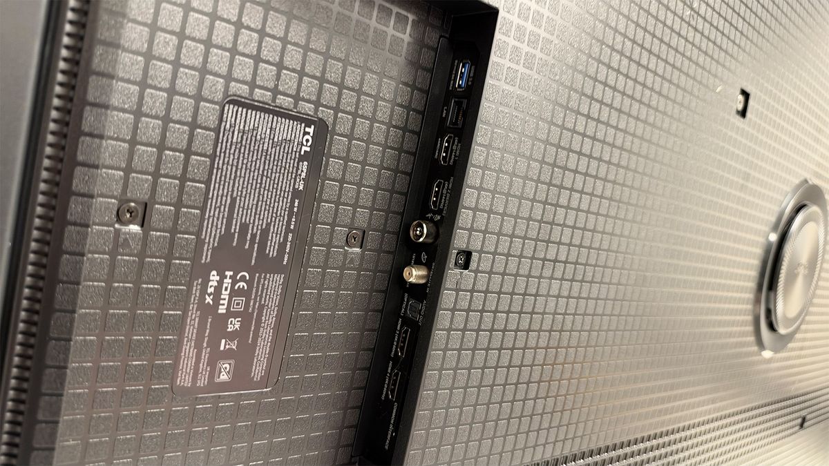 TCL P8L TV