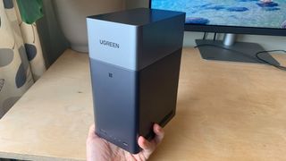 Ugreen NAS DH2300