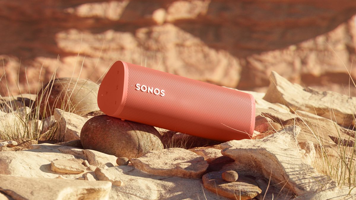 Sonos Roam in red