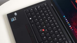 Lenovo Thinkpad X1 Carbon Gen 10 review